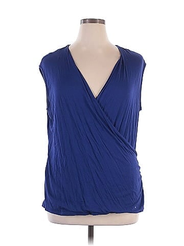 IMAN Sleeveless T-Shirt (view 1)