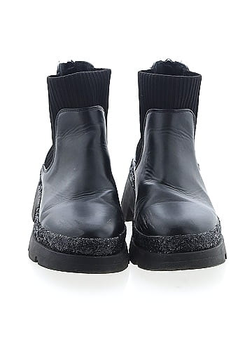 Steve Madden Ankle Boots (view 2)