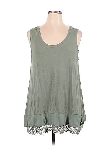 Daisy Fuentes Sleeveless T-Shirt (view 1)