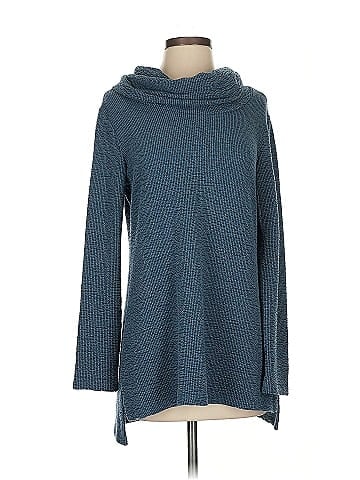 PURE essence Turtleneck Sweater (view 1)
