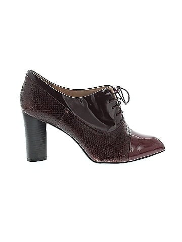 Pour La Victoire Ankle Boots (view 1)