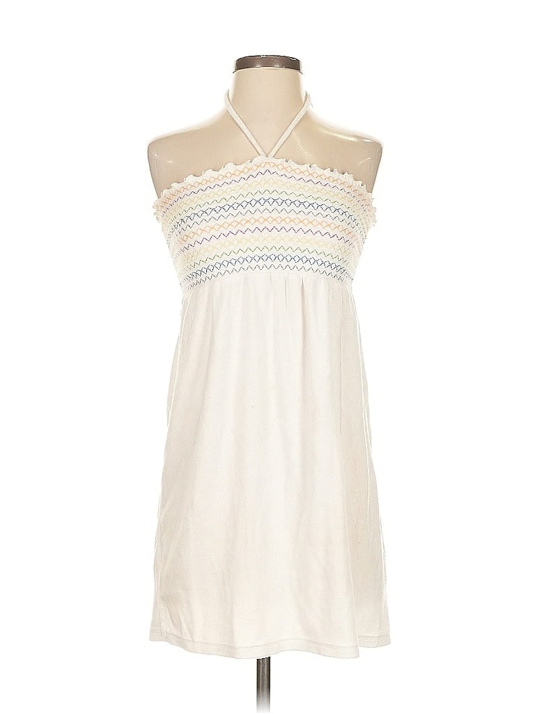 Click to view more detailed imagery on our partner's website Pre-owned Wild Fable Casual Dress In White