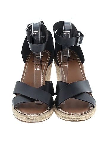 White Mountain Wedges (view 2)