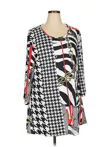 Lily by Firmiana Casual Dress (view 1)