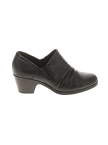 Clarks Heels (view 1)