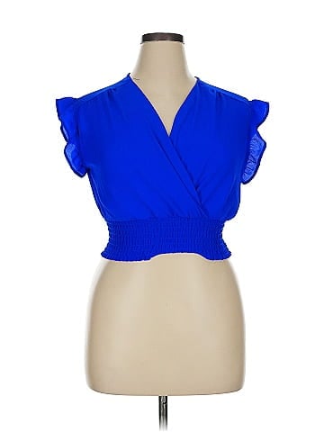 Monteau Sleeveless Blouse (view 1)