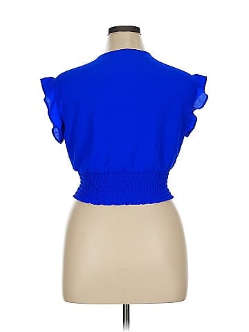 Monteau Sleeveless Blouse (view 2)
