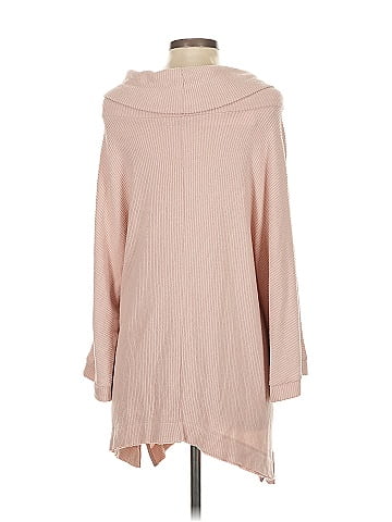 Andree by UNIT Poncho (view 2)