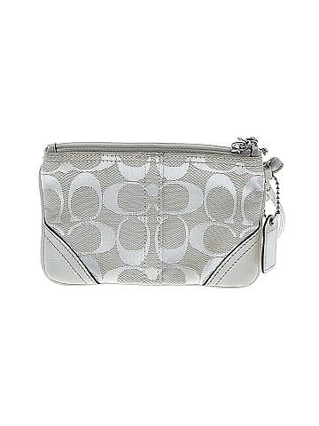 Coach Wristlet (view 2)