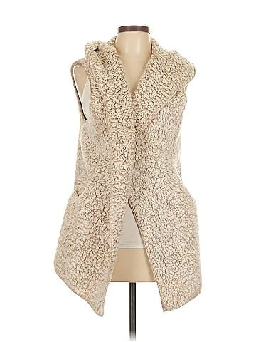 Love Tree Faux Fur Vest (view 1)