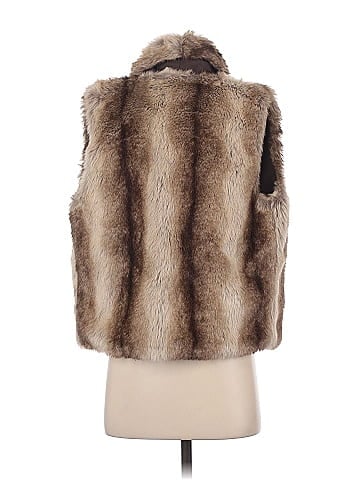 Jack by BB Dakota Faux Fur Vest (view 2)