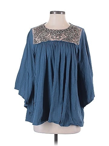 Deletta 3/4 Sleeve Blouse (view 1)