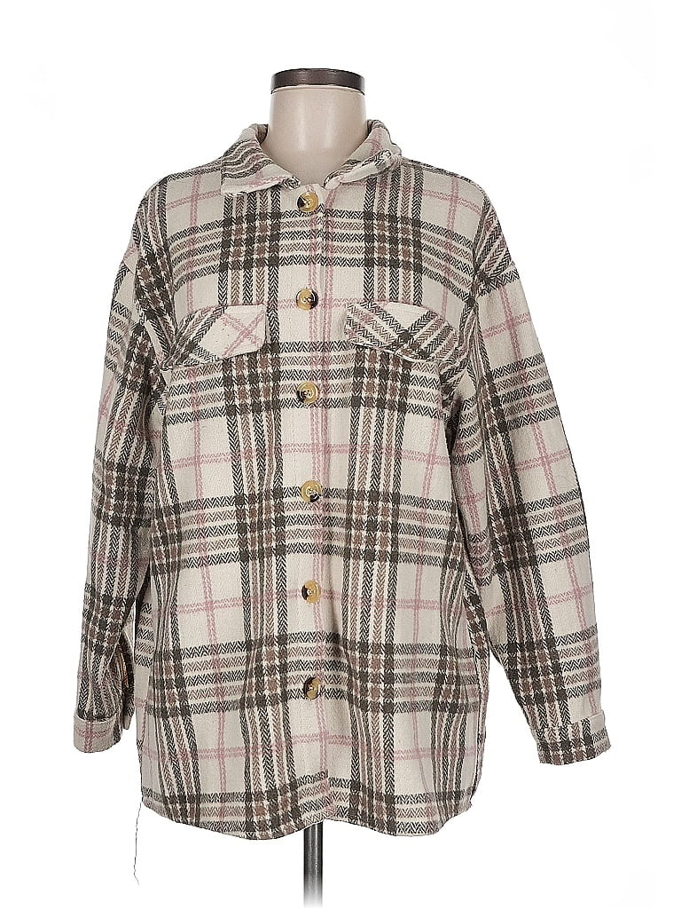 Click to view more detailed imagery on our partner's website Pre-owned C+d+m Collection Coat In Gray