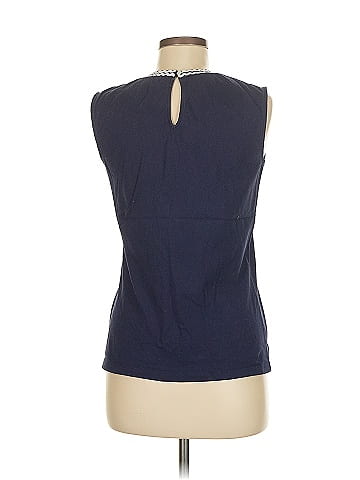 1901 Sleeveless Top (view 2)