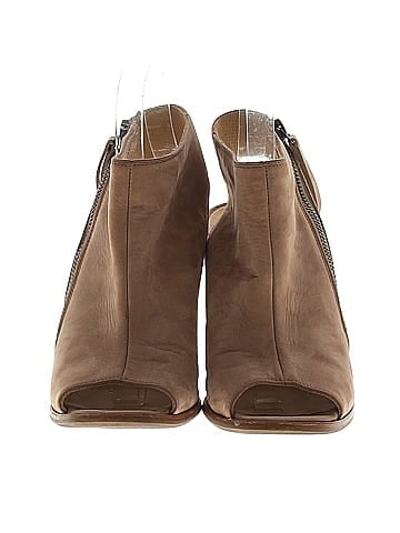 Paul Green Heels (view 2)