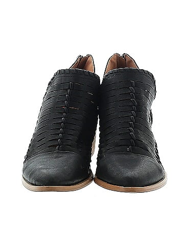 DV by Dolce Vita Ankle Boots (view 2)