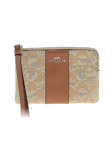 Coach Wristlet (view 1)