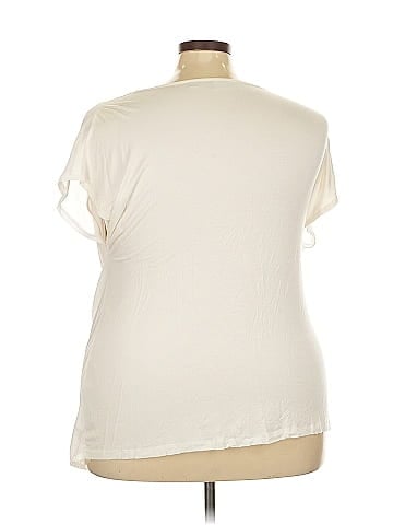 Avenue Short Sleeve Blouse (view 2)