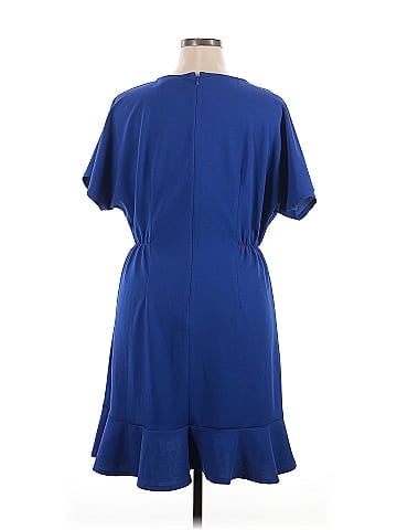 Donna Morgan Casual Dress (view 2)