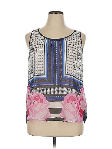 Gap Outlet Tank Top (view 1)