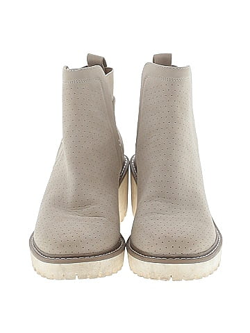 DV by Dolce Vita Ankle Boots (view 2)