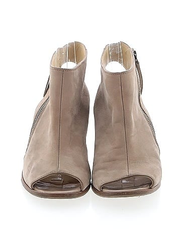 Paul Green Heels (view 2)