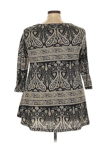 Veranee 3/4 Sleeve Top (view 2)