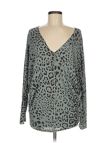 GiGi Moda Pullover Sweater (view 1)