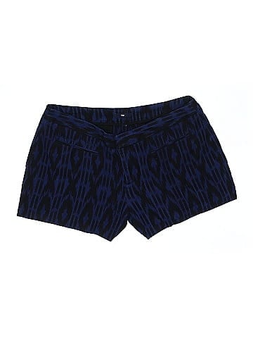 Gap Shorts (view 1)
