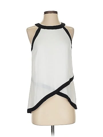 I.N. San Francisco Tank Top (view 1)