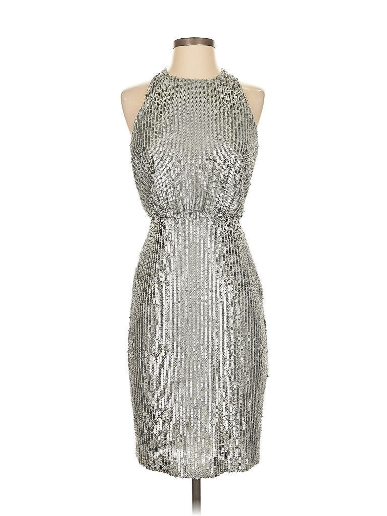 Click to view more detailed imagery on our partner's website Pre-owned Laundry By Shelli Segal Cocktail Dress In Silver