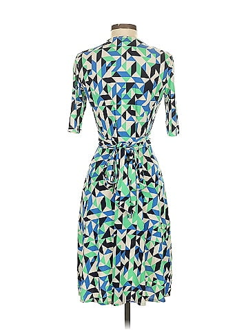 Donna Morgan Casual Dress (view 2)