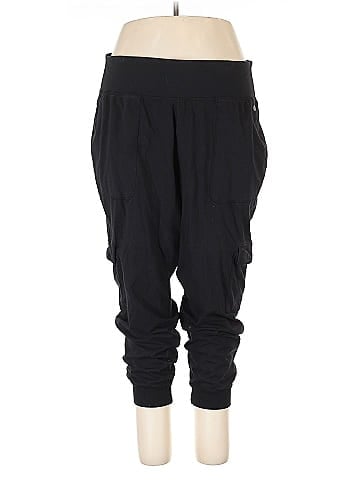 LIVI Casual Pants (view 1)