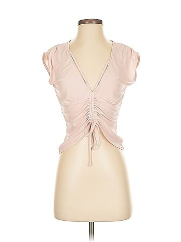 Open Edit Sleeveless Blouse (view 1)