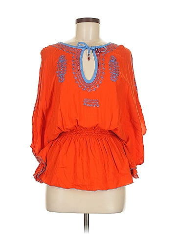 Hecho a Mano 3/4 Sleeve Blouse (view 1)
