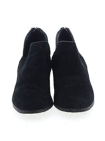 Kenneth Cole REACTION Ankle Boots (view 2)