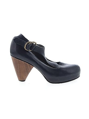 Mike & Chris Heels (view 1)