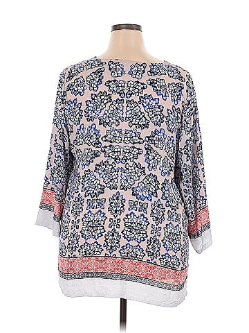Violet & Claire 3/4 Sleeve Blouse (view 2)