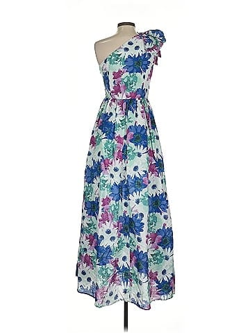Elliatt Cocktail Dress (view 2)