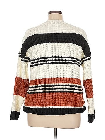 Zesica Pullover Sweater (view 2)