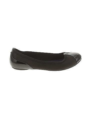 Dana Buchman Flats (view 1)