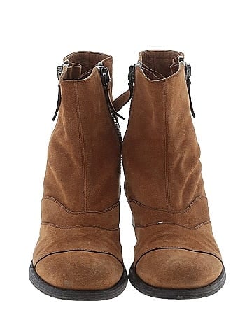 Chloé Ankle Boots (view 2)