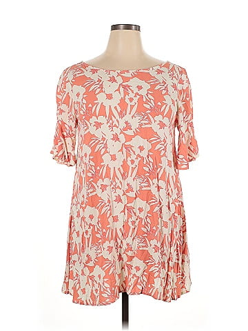 O'Neill Short Sleeve Blouse (view 1)