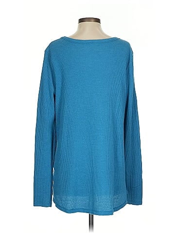 t.la Long Sleeve T-Shirt (view 2)
