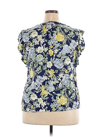 Jones & Co Short Sleeve Blouse (view 2)