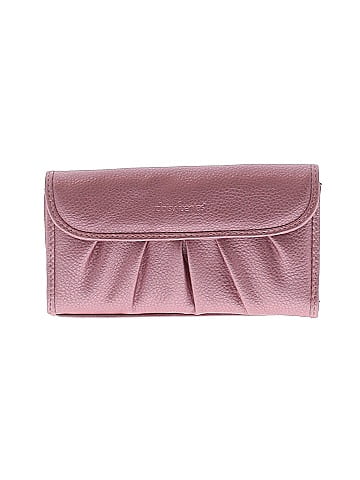 Daisy Fuentes Wallet (view 1)