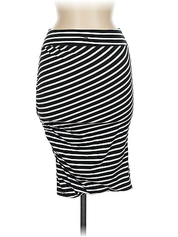 Lululemon Athletica Casual Skirt (view 2)