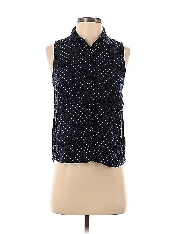Bershka Sleeveless Blouse (view 1)