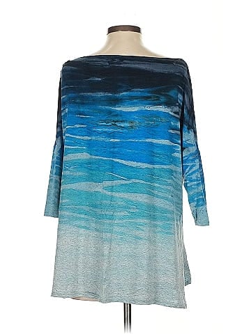 Hard Tail 3/4 Sleeve Top (view 2)