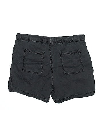 Gap Shorts (view 2)